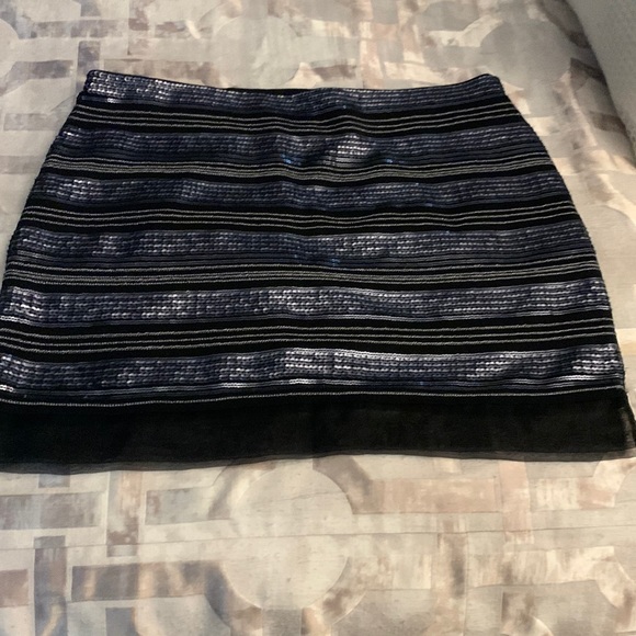 Dresses & Skirts - Sequins skirt